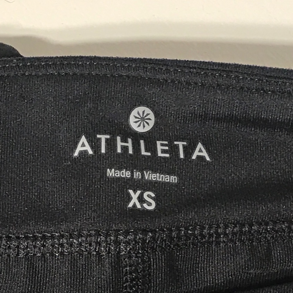 Athleta Black XS Athletic Shorts - Picture 3 of 3